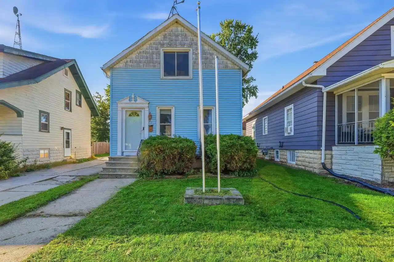 Photo 1 of Single family home for sale at 276 5th Street, Fond Du Lac, WI 54935 | MLS# 50333425 | Listing updated on 2026-10-08