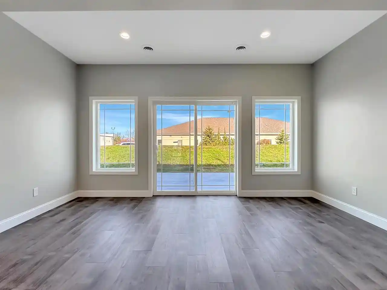 Photo 3 of Condo for sale at 204 Mallard Way, Marinette, WI 54143 | MLS# 50333429 | Listing updated on 2026-09-29