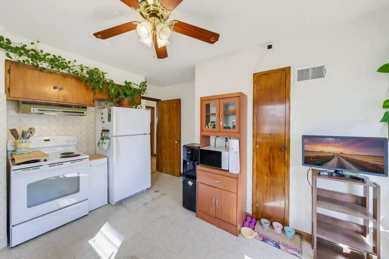 Photo 2 of Single family home for sale at 3420 S Pine Ave, Milwaukee, WI 53207 | MLS# 1982554 | Listing updated on 2026-10-07