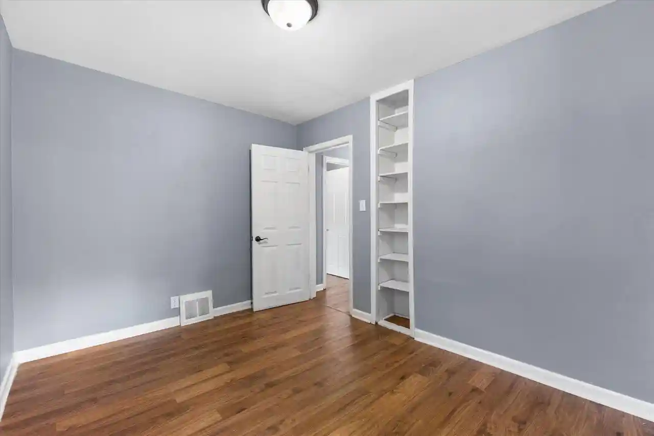 Photo 3 of Single family home for sale at 5511 16th Street, Mount Pleasant, WI 53406 | MLS# 1982547 | Listing updated on 2026-09-29