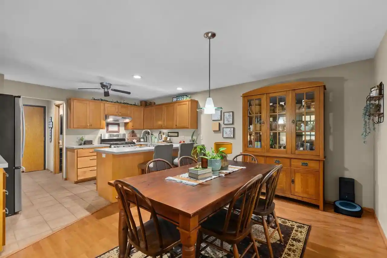 Photo 2 of Condo for sale at 905 E Windfield Pl #C, Appleton, WI 54911 | MLS# 50333427 | Listing updated on 2026-10-08