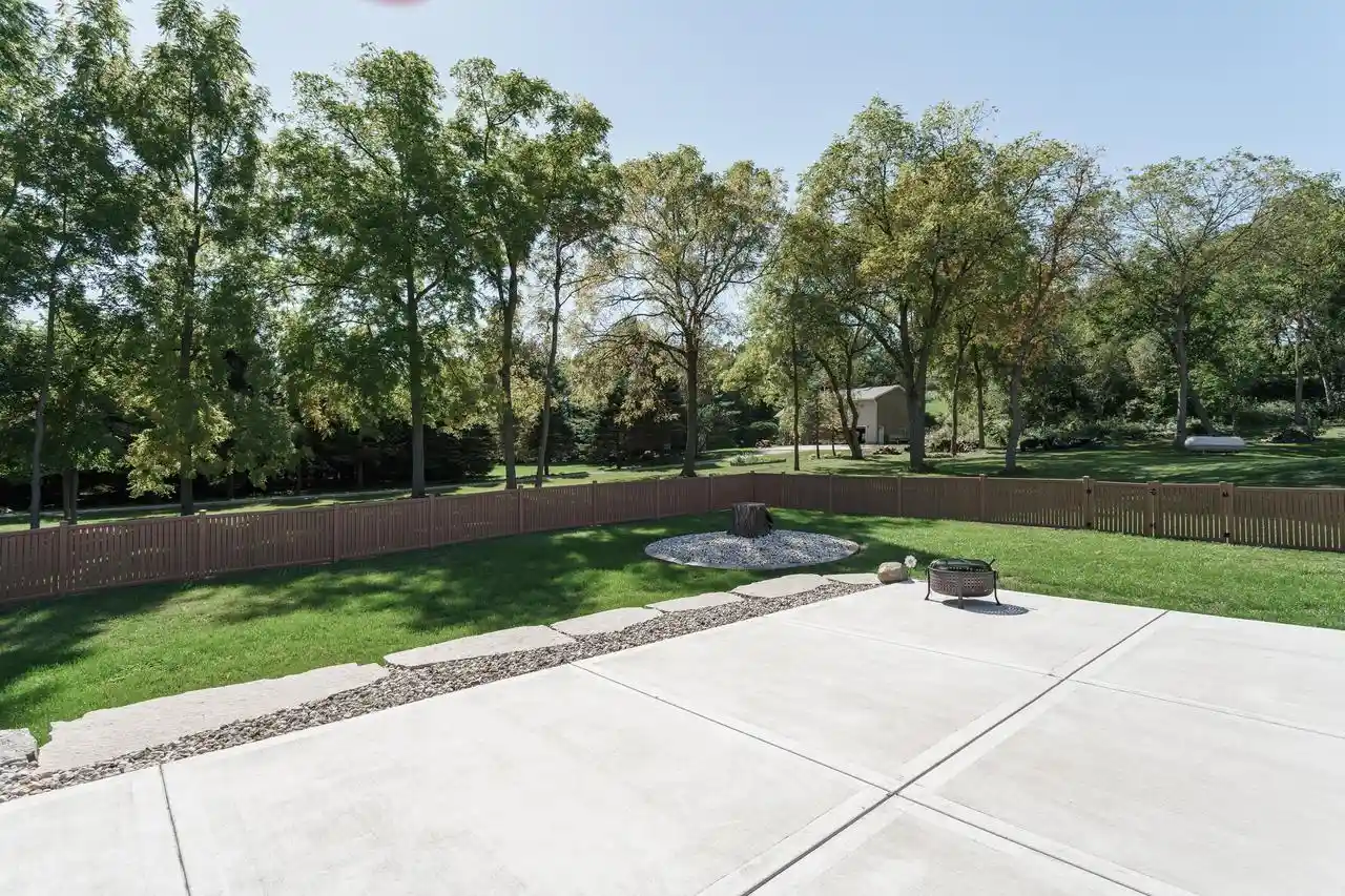 Photo 4 of Single family home for sale at N8965 Willow Rd, Watertown, WI 53094 | MLS# 1982557 | Listing updated on 2026-09-29