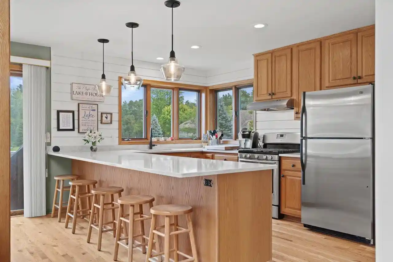 Photo 2 of Single family home for sale at W4292 Red Oak Ct, Mauston, WI 53948 | MLS# 2033637 | Listing updated on 2026-09-29