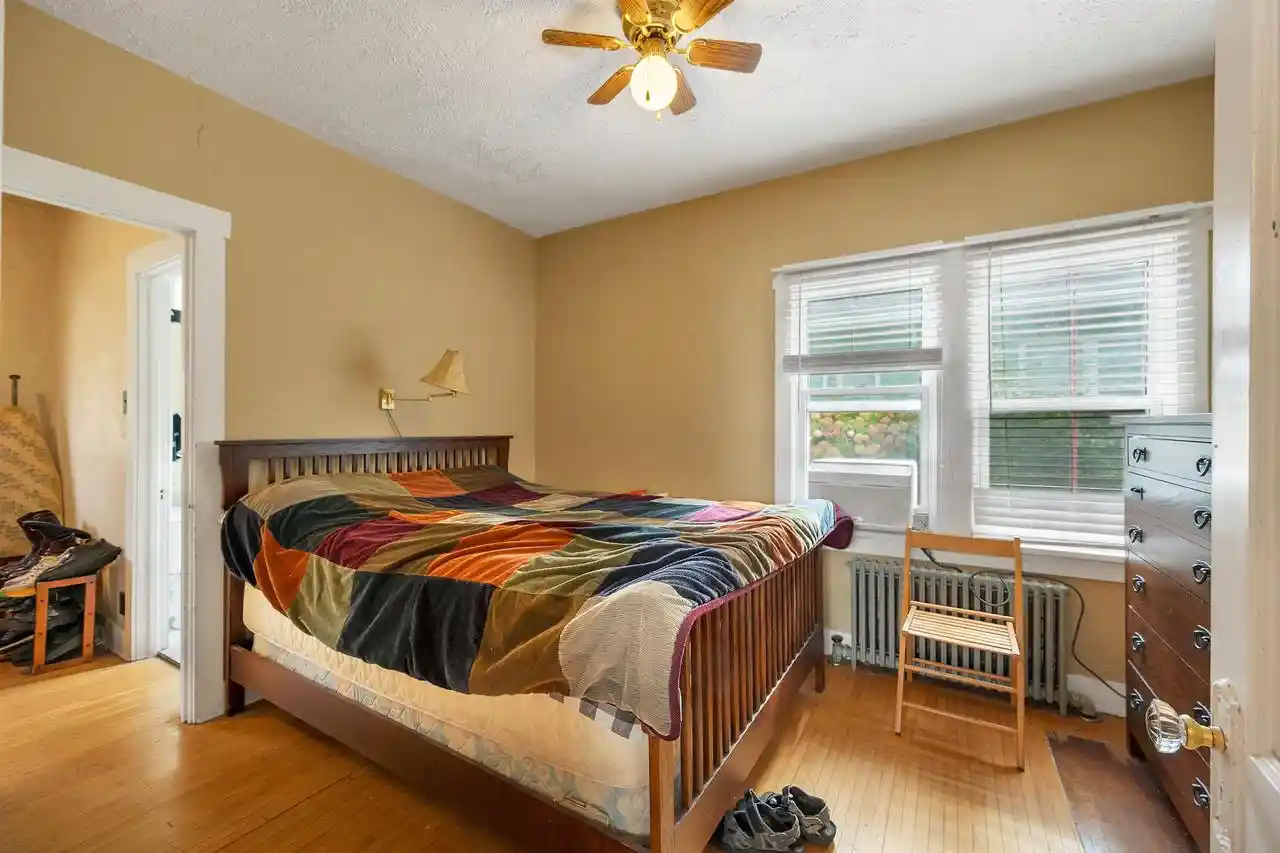 Photo 3 of Single family home for sale at 1231 Eliza St, Green Bay, WI 54301 | MLS# 50333408 | Listing updated on 2026-09-29