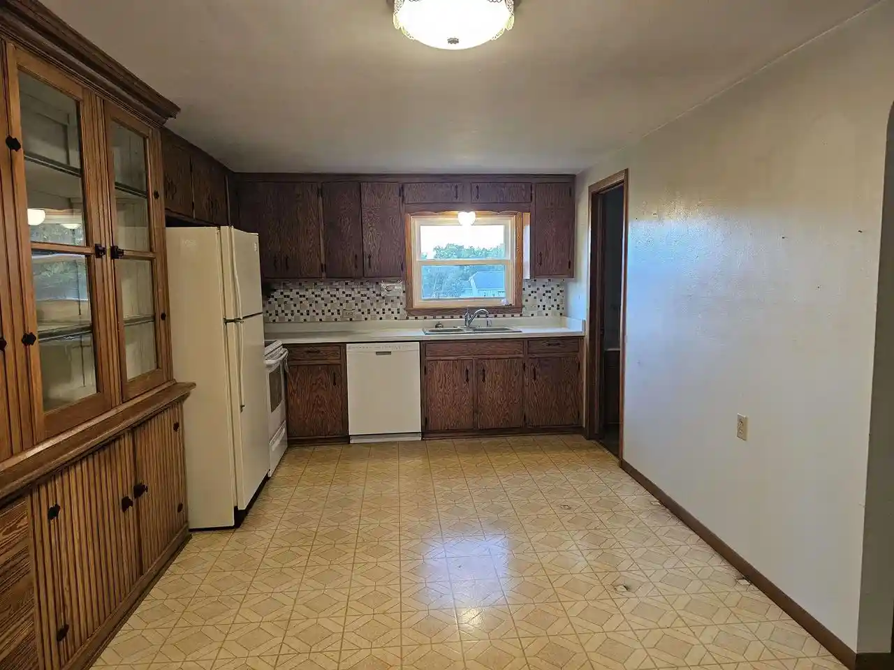 Photo 4 of Single family home for sale at 841 S Monroe St, Waterloo, WI 53594 | MLS# 2033638 | Listing updated on 2026-10-04