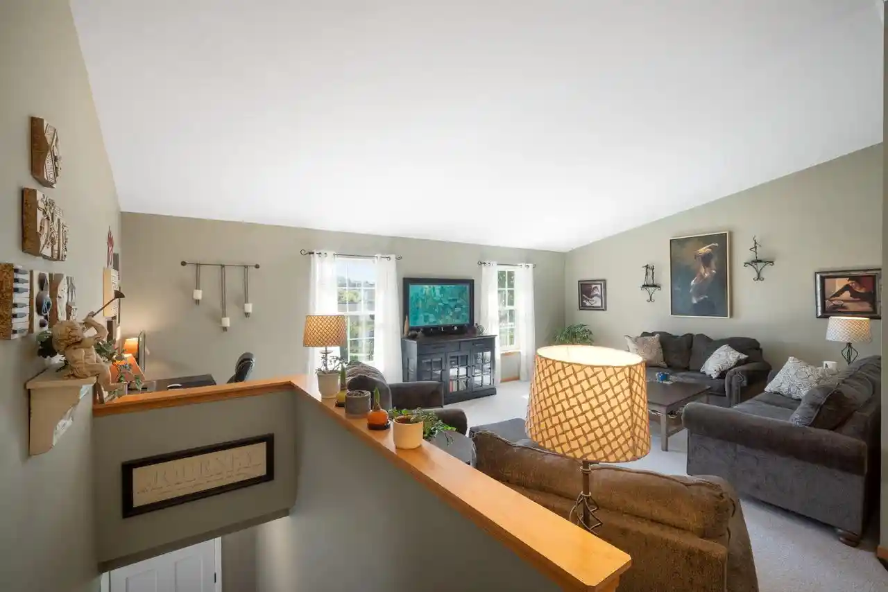 Photo 4 of Single family home for sale at 2308 Linda Ct, Waukesha, WI 53188 | MLS# 1982566 | Listing updated on 2026-10-22