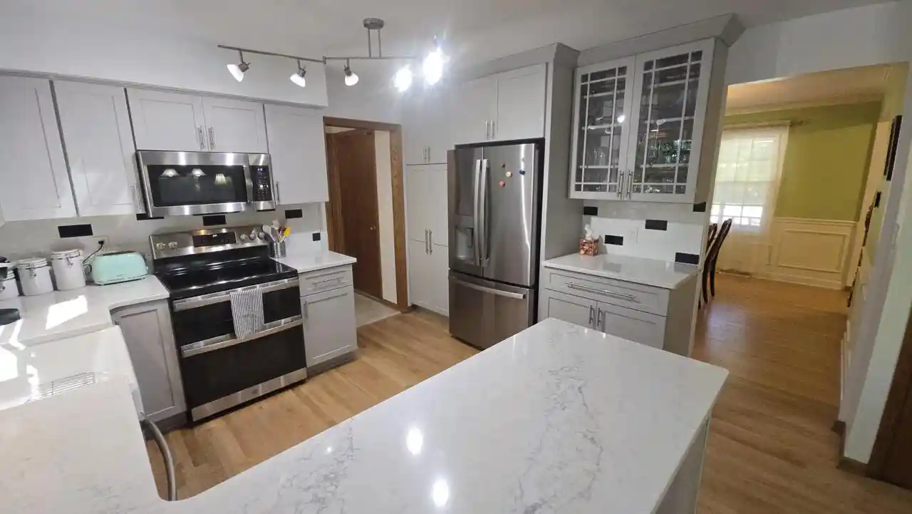 Photo 2 of Single family home for sale at 3985 S Stonewood Rd, New Berlin, WI 53151 | MLS# 1982565 | Listing updated on 2026-10-03