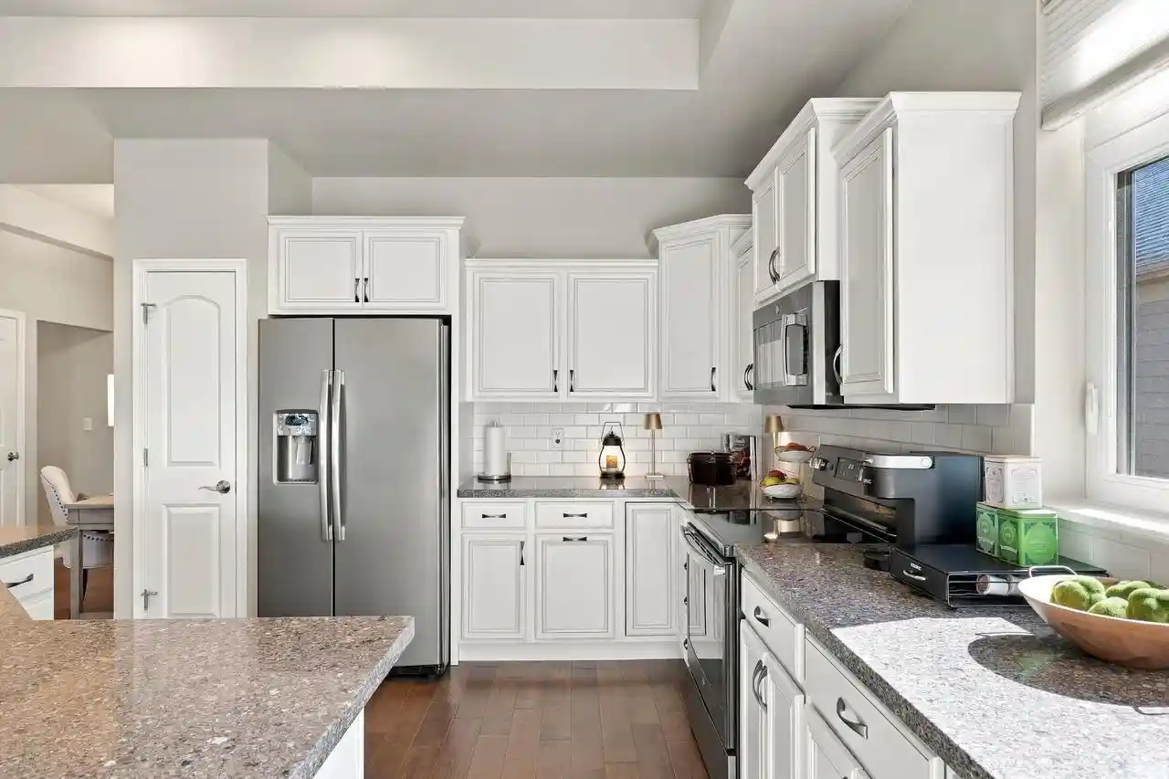 Photo 3 of Single family home for sale at 205 N Bedford Rd, Green Bay, WI 54311 | MLS# 50333430 | Listing updated on 2026-09-29