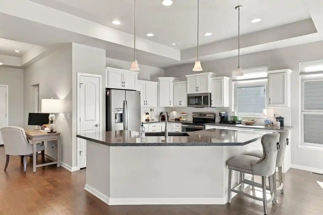 Photo 4 of Single family home for sale at 205 N Bedford Rd, Green Bay, WI 54311 | MLS# 50333430 | Listing updated on 2026-09-29