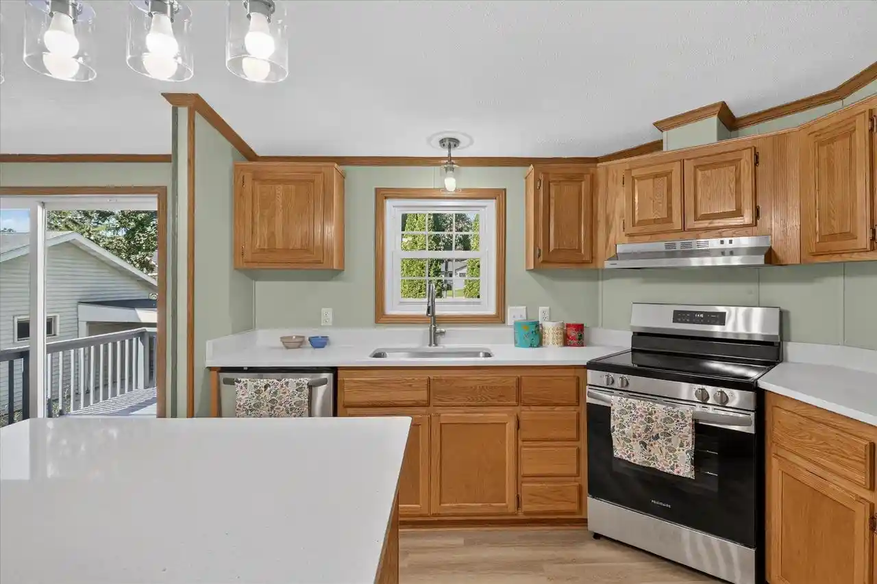Photo 3 of Single family home for sale at W2506 Circle Dr, Watertown, WI 53094 | MLS# 2033639 | Listing updated on 2026-10-02