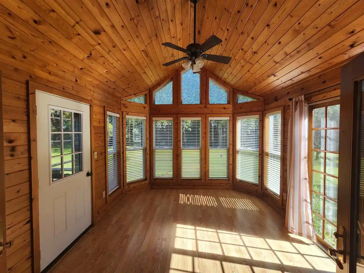 Photo 4 of Single family home for sale at 2549 State 213 Rd, Orfordville, WI 53576 | MLS# 2033643 | Listing updated on 2026-10-08