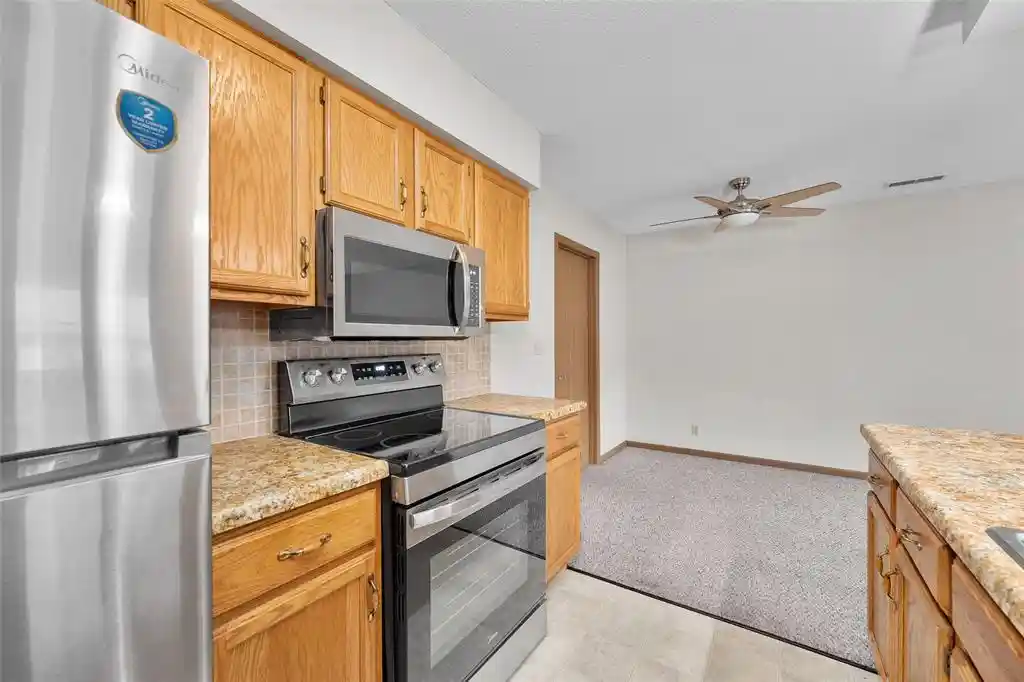 Listing Photo 5 - Condo for sale in building located at 3319 Garner St, Eau Claire, WI 54701