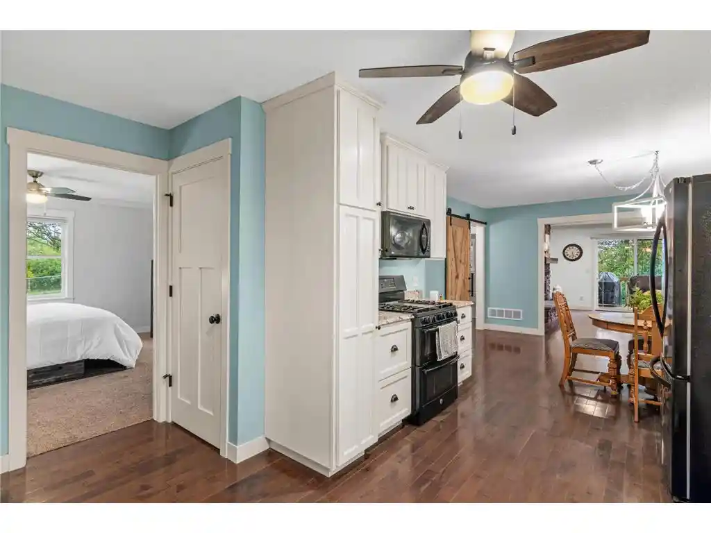 Photo 4 of Single family home for sale at 653 Deerwood Dr, Hudson, WI 54016 | MLS# 7150211 | Listing updated on 2026-10-06