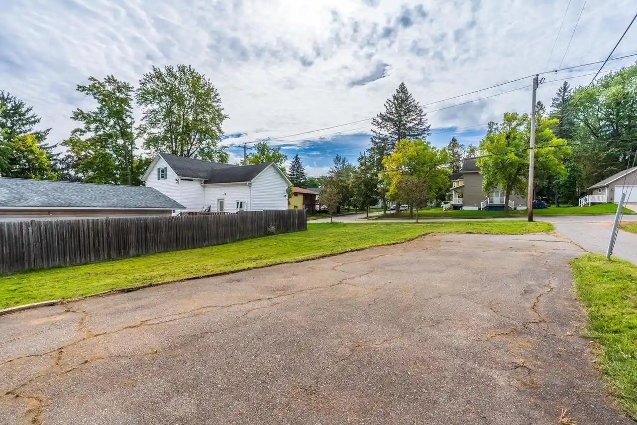 Photo 2 of Land for sale at 506 Elm St, Wausau, WI 54401 | MLS# 22604827 | Listing updated on 2026-09-29