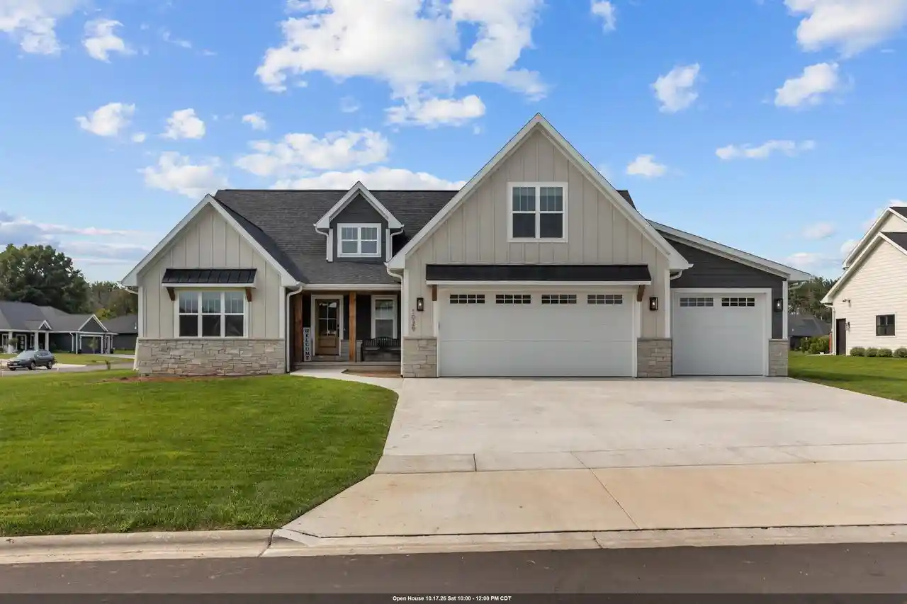 Photo 1 of Single family home for sale at 1029 Lancaster Ct, Green Bay, WI 54313 | MLS# 50333449 | Listing updated on 2026-10-05
