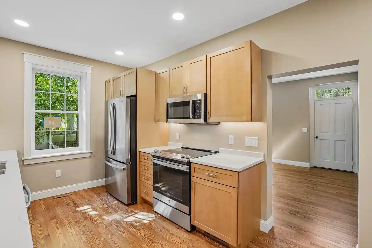 Photo 3 of Single family home for sale at 217 N Chestnut St, Mineral Point, WI 53565 | MLS# 2033650 | Listing updated on 2026-09-30