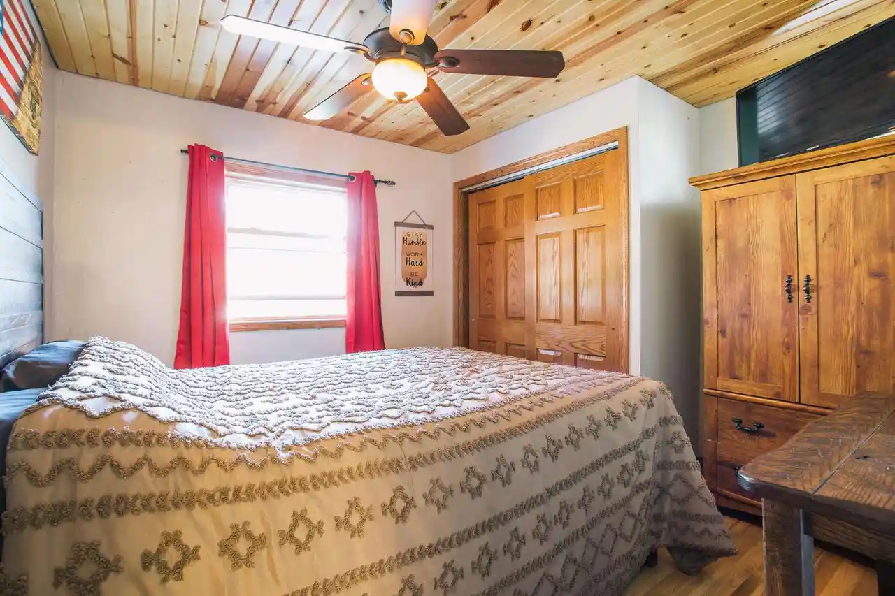 Photo 4 of Single family home for sale at 209 W 17th Street, Neillsville, WI 54456 | MLS# 22604828 | Listing updated on 2026-09-29