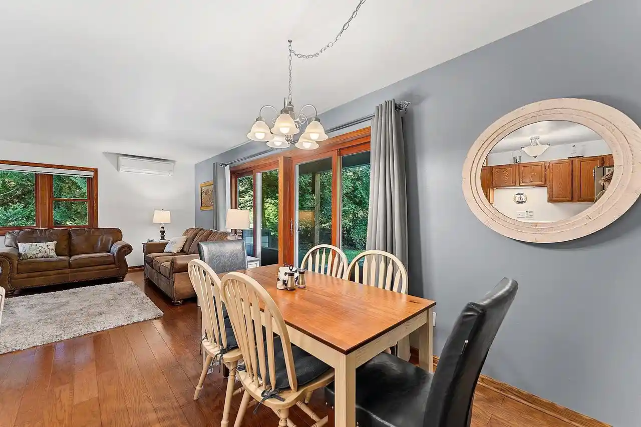 Listing Photo 5 - Condo for sale in building located at 7615 Stone Ridge Ln, Baileys Harbor, WI 54202 - Unit #19B