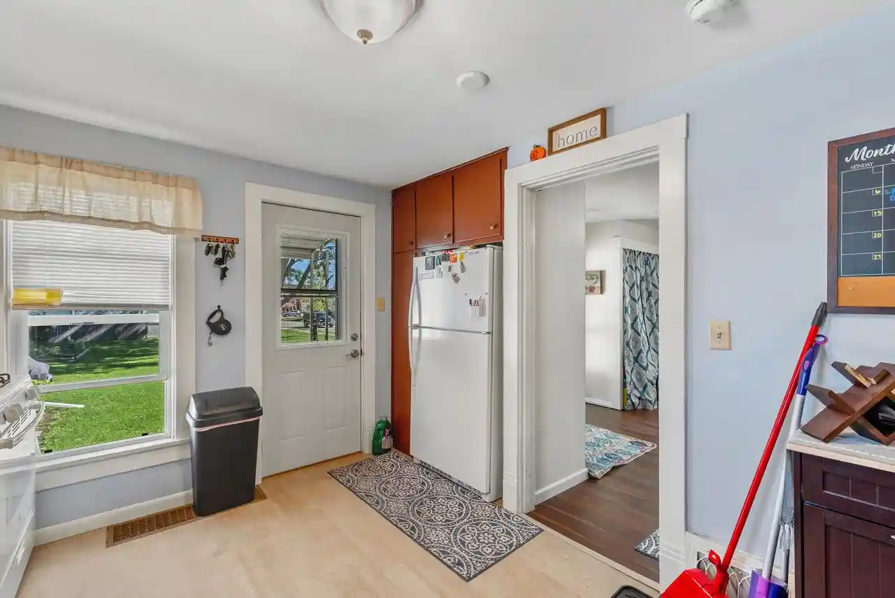 Photo 2 of Single family home for sale at 377 Thomas St, Fond Du Lac, WI 54935 | MLS# 50333469 | Listing updated on 2026-10-03