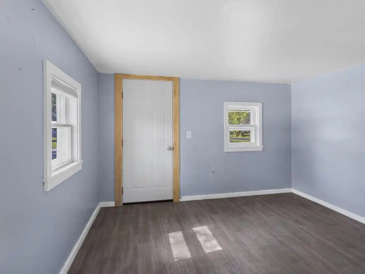 Photo 2 of Single family home for sale at 520 E Park Dr, Peshtigo, WI 54157 | MLS# 50333461 | Listing updated on 2026-09-30