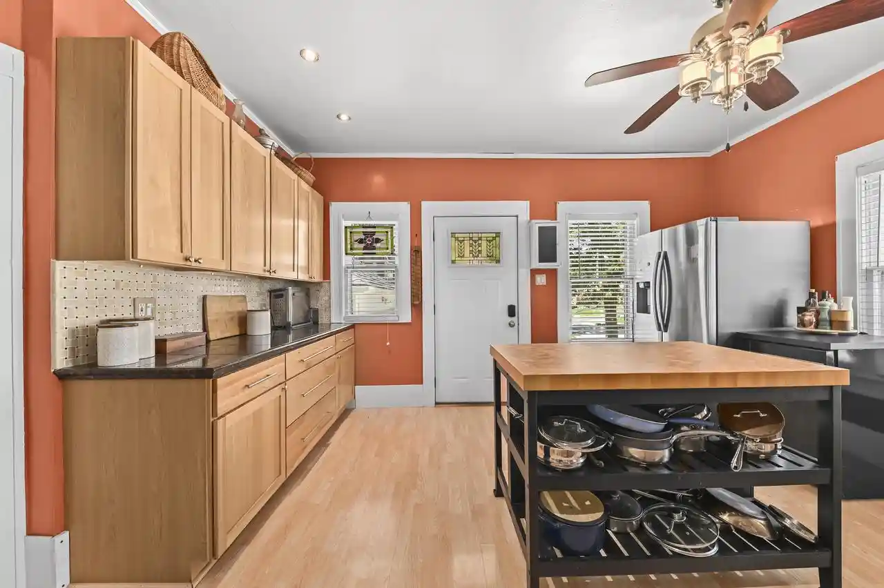 Photo 3 of Single family home for sale at 1557 N 50th Place, Milwaukee, WI 53208 | MLS# 1982596 | Listing updated on 2026-10-08