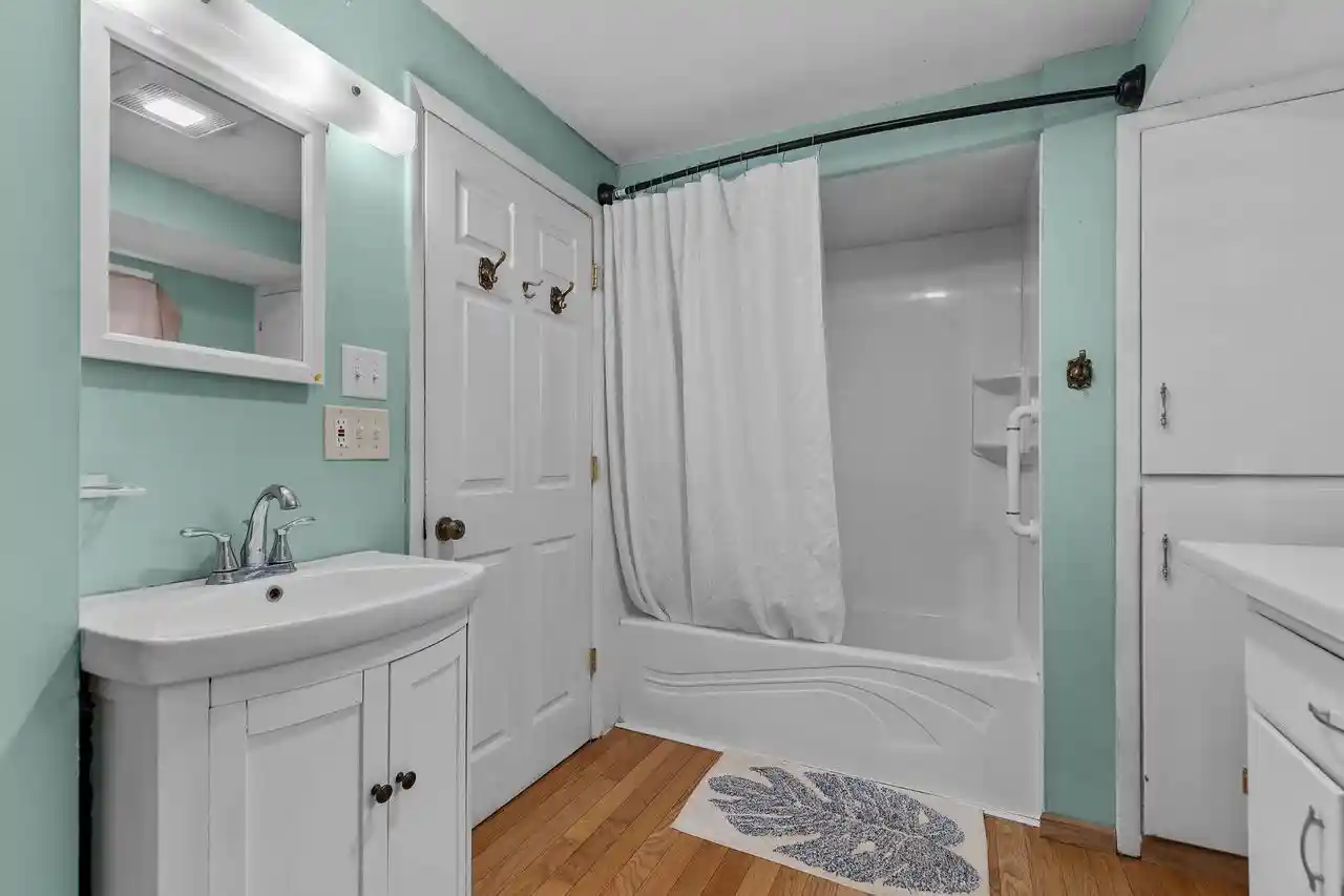 Photo 4 of Single family home for sale at N4302 Thompson Rd, Shiocton, WI 54170 | MLS# 50333446 | Listing updated on 2026-10-08