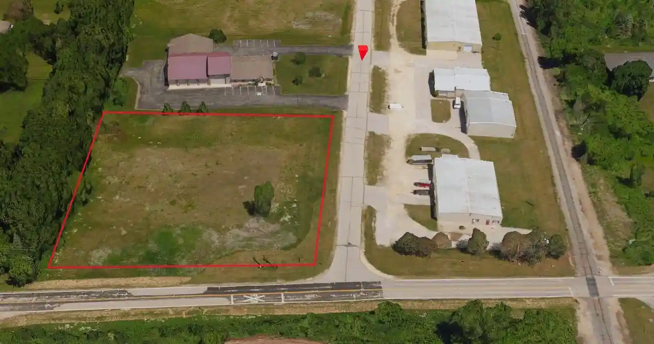 Photo 1 of Land for sale at Lot 4 Valley Ct, Grafton, WI 53024 | MLS# 1982598 | Listing updated on 2026-10-01