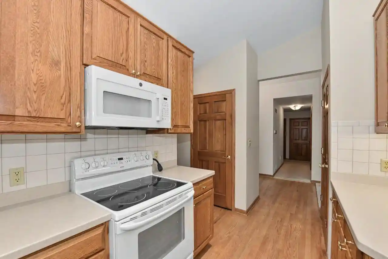Photo 3 of Condo for sale at 19185 Stonehedge Dr #B, Brookfield, WI 53045 | MLS# 1982599 | Listing updated on 2026-10-08