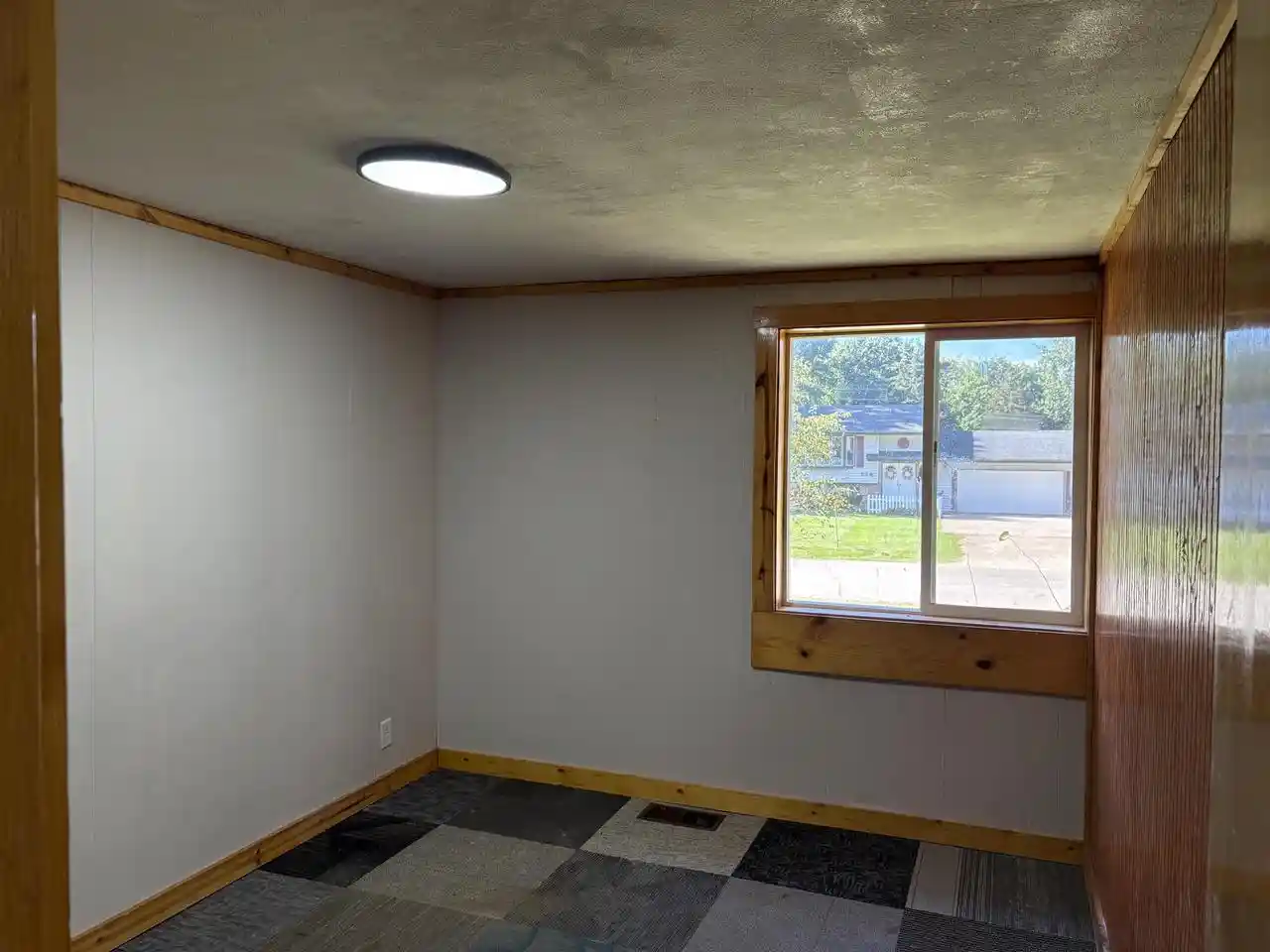 Photo 4 of Sale Pending at 832 W Happy Holw Rd, Janesville, WI 53546 | MLS# 2033662 | Listing updated on 2026-10-02