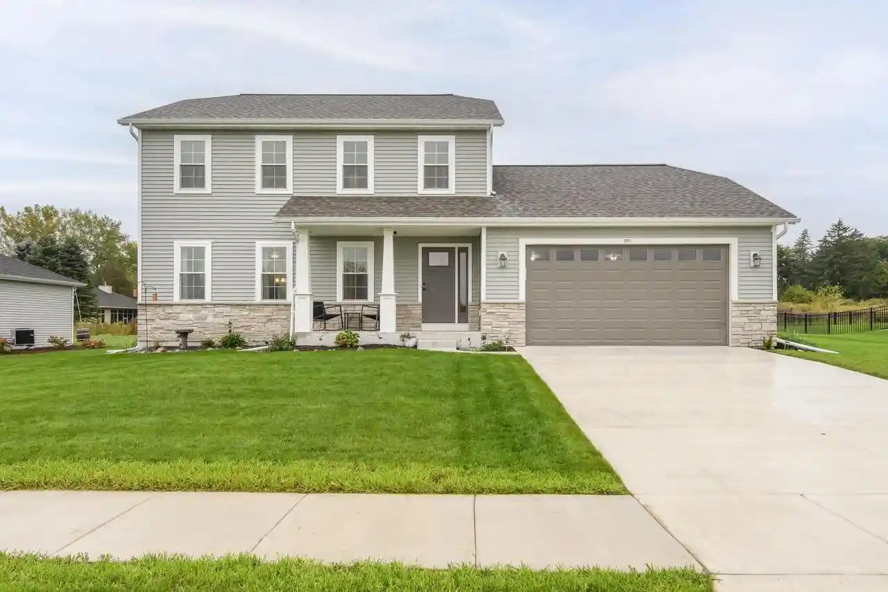 Photo 1 of Single family home for sale at 781 S Dewey Ave, Jefferson, WI 53549 | MLS# 1982601 | Listing updated on 2026-10-08