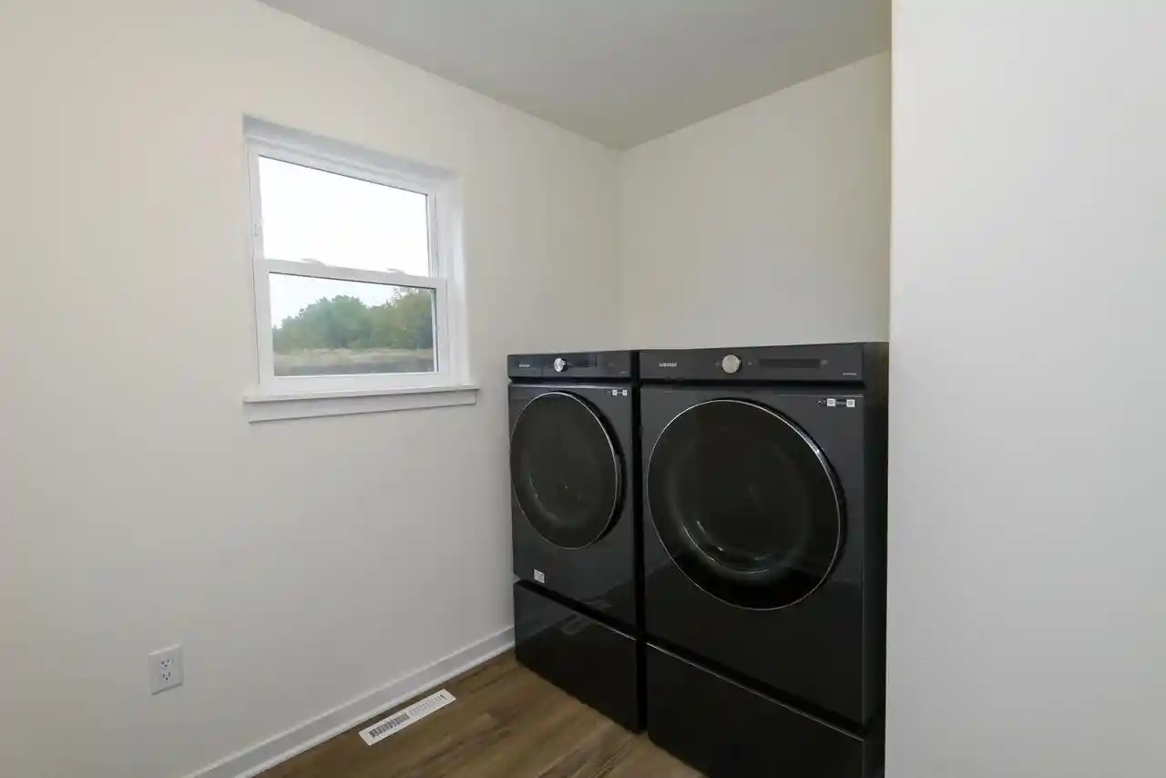 Photo 3 of Single family home for sale at 781 S Dewey Ave, Jefferson, WI 53549 | MLS# 1982601 | Listing updated on 2026-10-08