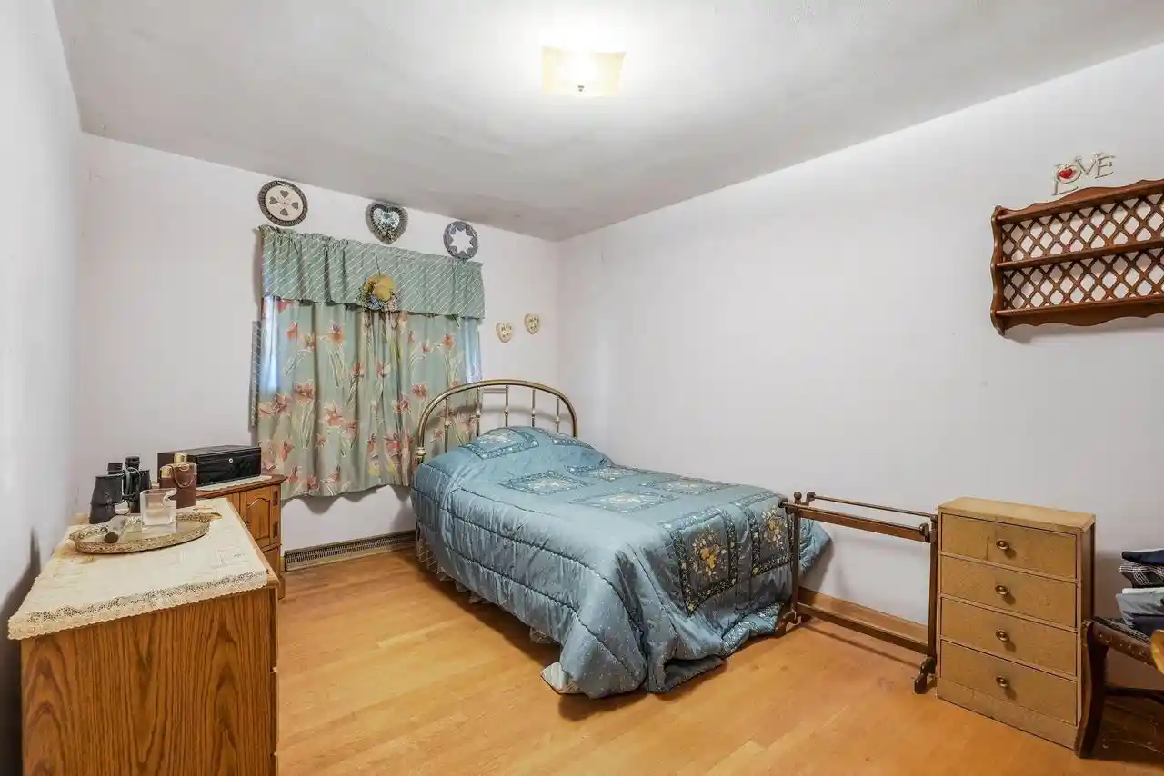 Photo 4 of Single family home for sale at 1721 Cedar St, South Milwaukee, WI 53172 | MLS# 1982610 | Listing updated on 2026-10-05