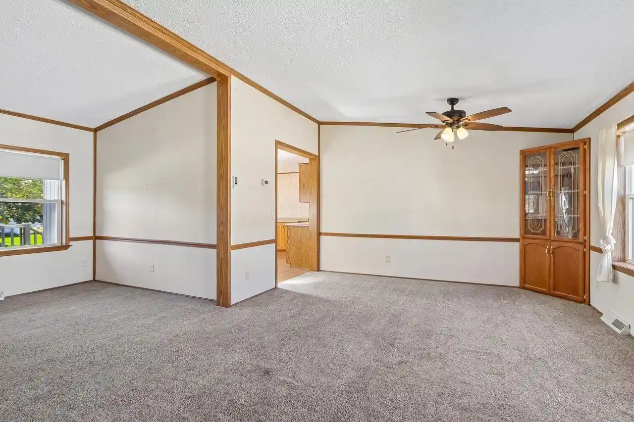 Photo 3 of Sale Pending at 601 Park Ridge Rd, Waterford, WI 53185 | MLS# 2033674 | Listing updated on 2026-10-05