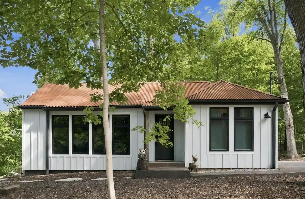 Photo 1 of Single family home for sale at N1370 Bird Ln, Fontana, WI 53125 | MLS# 1982622 | Listing updated on 2026-09-30