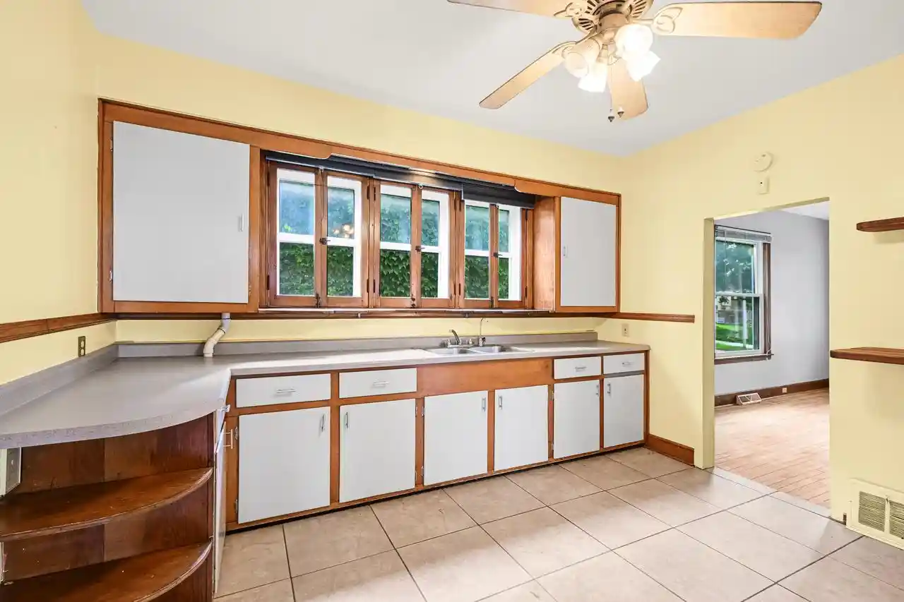 Photo 4 of Multi family home for sale at 3248 S Delaware Ave, Milwaukee, WI 53207 | MLS# 1982624 | Listing updated on 2026-10-22