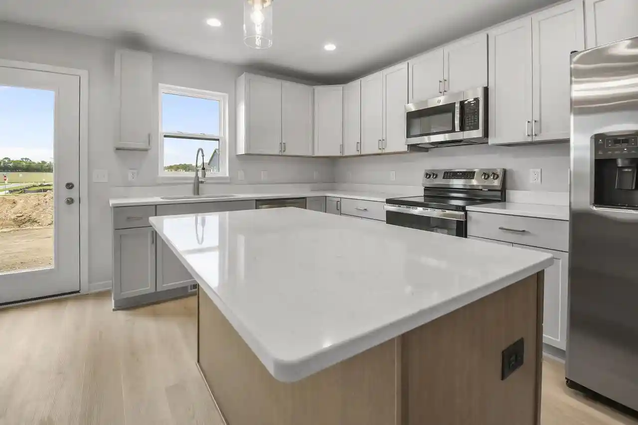 Photo 3 of Single family home for sale at 309 Orchid Ave, Stoughton, WI 53589 | MLS# 2033685 | Listing updated on 2026-10-06