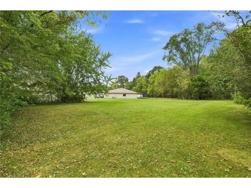 Photo 2 of Single family home for sale at 401 S Division St, Roberts, WI 54023 | MLS# 7152548 | Listing updated on 2026-09-30