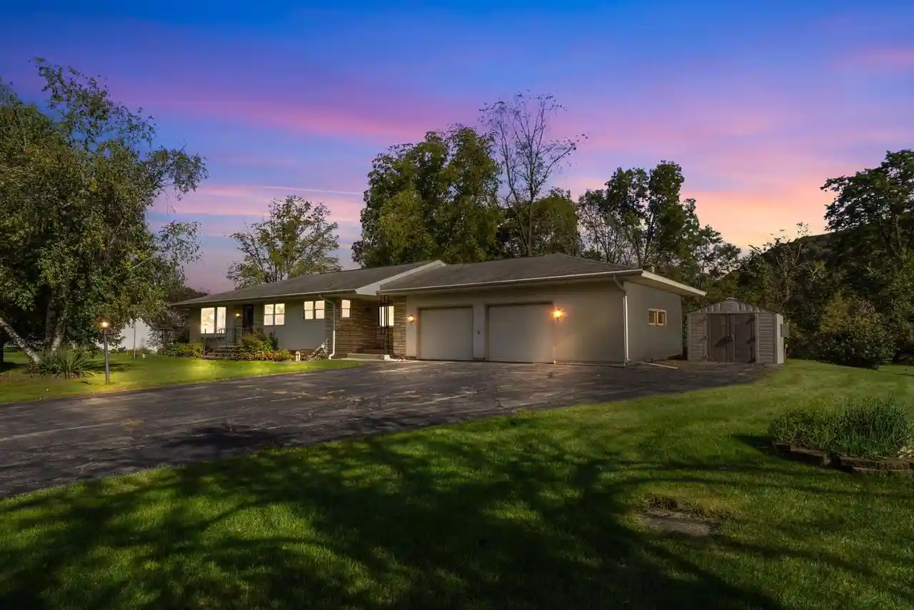 Photo 1 of Single family home for sale at W4923 Hoeth St, La Crosse, WI 54601 | MLS# 1982635 | Listing updated on 2026-10-07