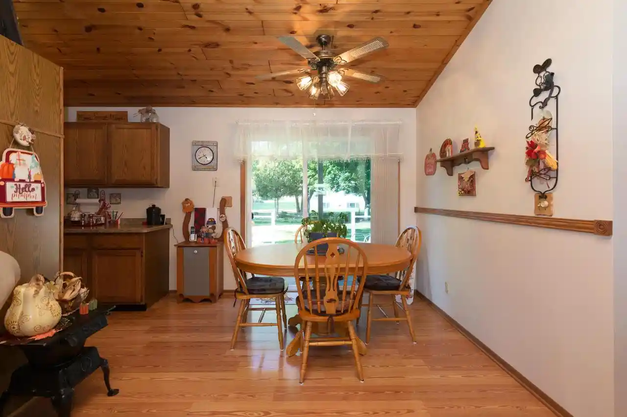 Photo 4 of Single family home for sale at 5616 Stonefield Rd, Slinger, WI 53086 | MLS# 1982638 | Listing updated on 2026-10-06