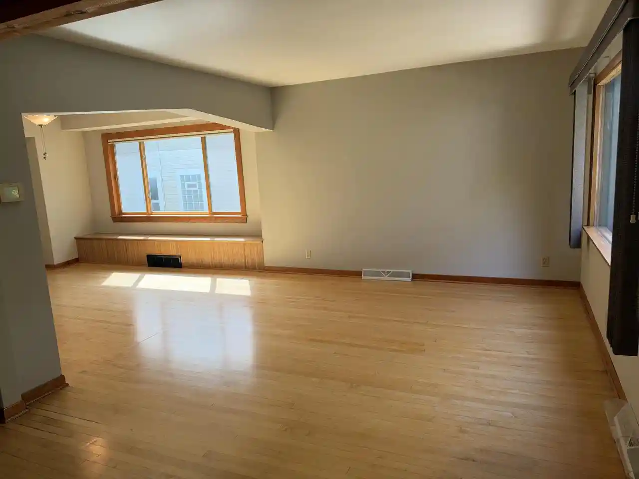 Photo 3 of Single family home for sale at 1613 E Pryor Ave, Milwaukee, WI 53207 | MLS# 1982648 | Listing updated on 2026-10-08