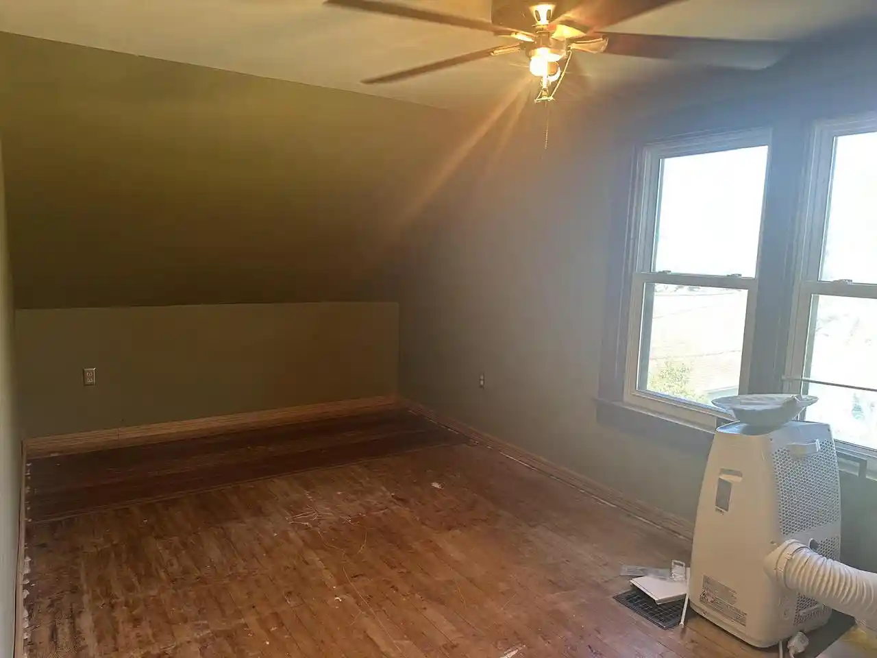 Photo 4 of Sale Pending at 532 Leavens Ave, Sheboygan Falls, WI 53085 | MLS# 1982655 | Listing updated on 2026-10-01