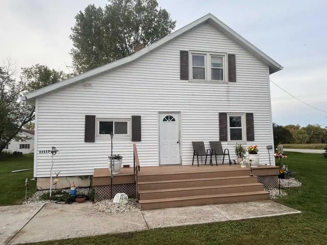 Photo 4 of Single family home for sale at N5805 Highway 57, Hilbert, WI 54129 | MLS# 50333383 | Listing updated on 2026-10-28