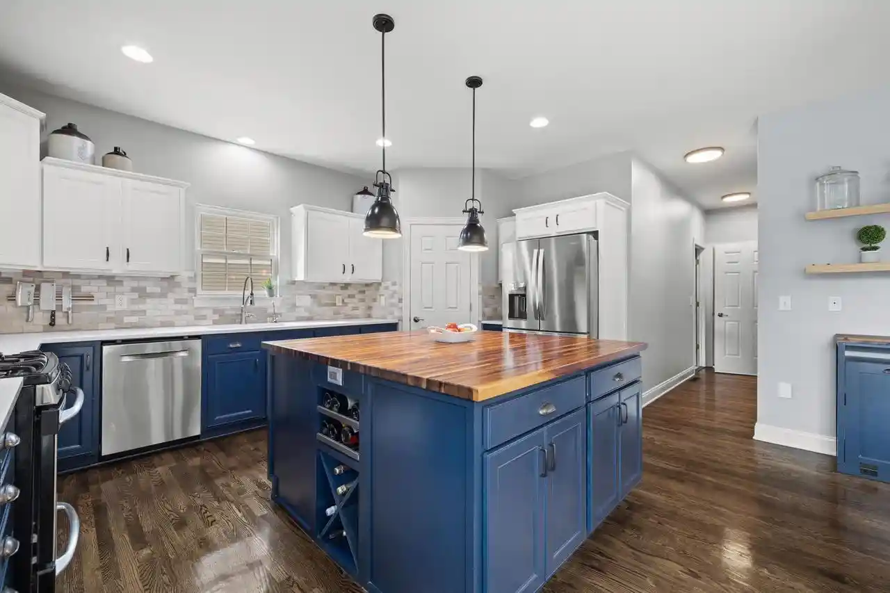 Photo 2 of Single family home for sale at W243n2710 Creekside Ct, Pewaukee, WI 53072 | MLS# 1982661 | Listing updated on 2026-10-08