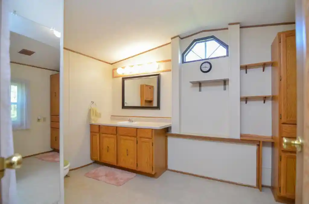 Photo 2 of Single family home for sale at 886 Lilly Rd, Little Suamico, WI 54141 | MLS# 50333480 | Listing updated on 2026-10-03