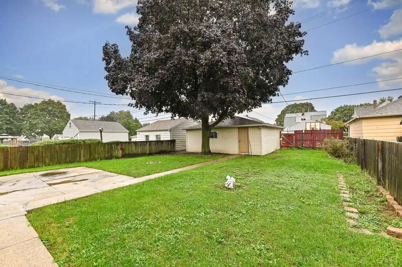 Photo 2 of Single family home for sale at 3803 S 20th Street, Milwaukee, WI 53221 | MLS# 1982662 | Listing updated on 2026-10-03