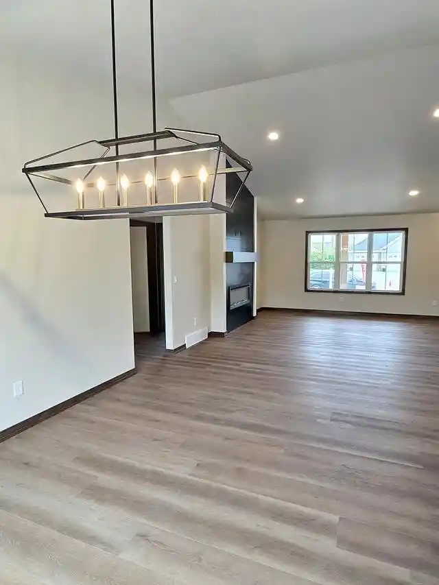 Photo 3 of Single family home for sale at N9261 Constellation Dr, Appleton, WI 54915 | MLS# 50333488 | Listing updated on 2026-10-06