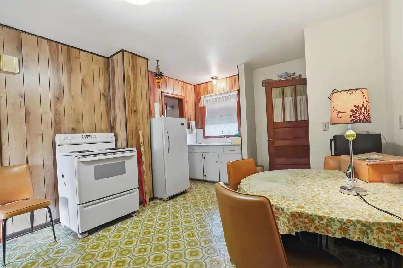 Photo 2 of Single family home for sale at 710 E South St, Medford, WI 54451 | MLS# 22604836 | Listing updated on 2026-09-30