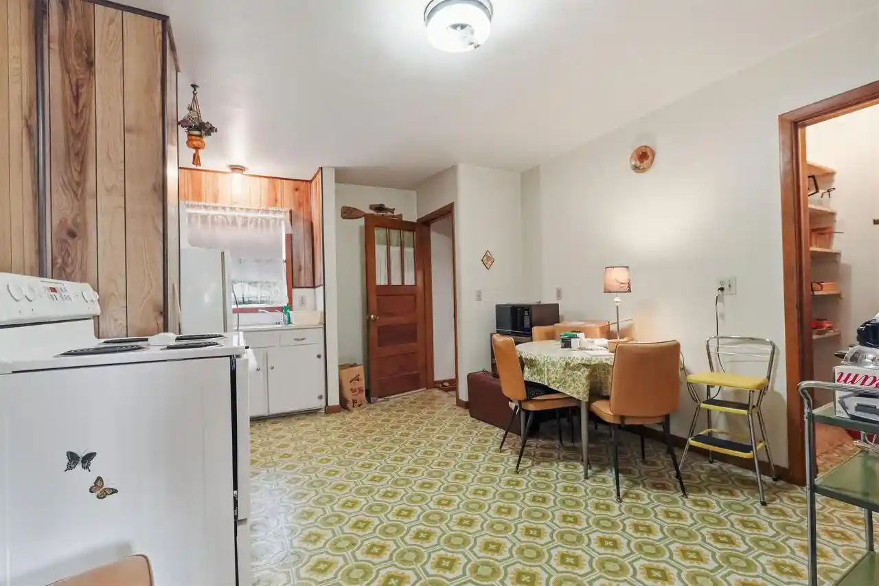 Photo 3 of Single family home for sale at 710 E South St, Medford, WI 54451 | MLS# 22604836 | Listing updated on 2026-09-30