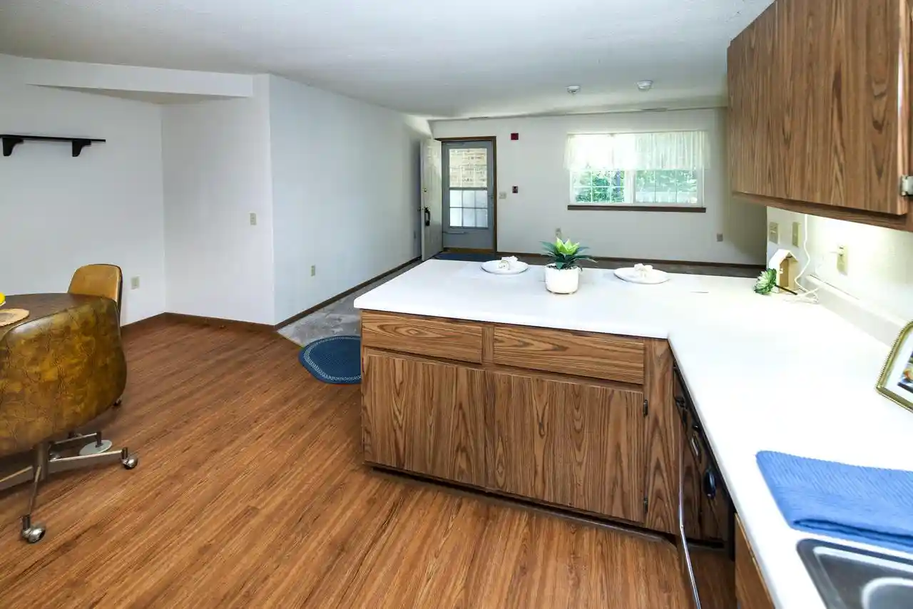 Listing Photo 5 - Condo for sale in building located at W170s7579 Gregory Dr, Muskego, WI 53150 - Unit #E