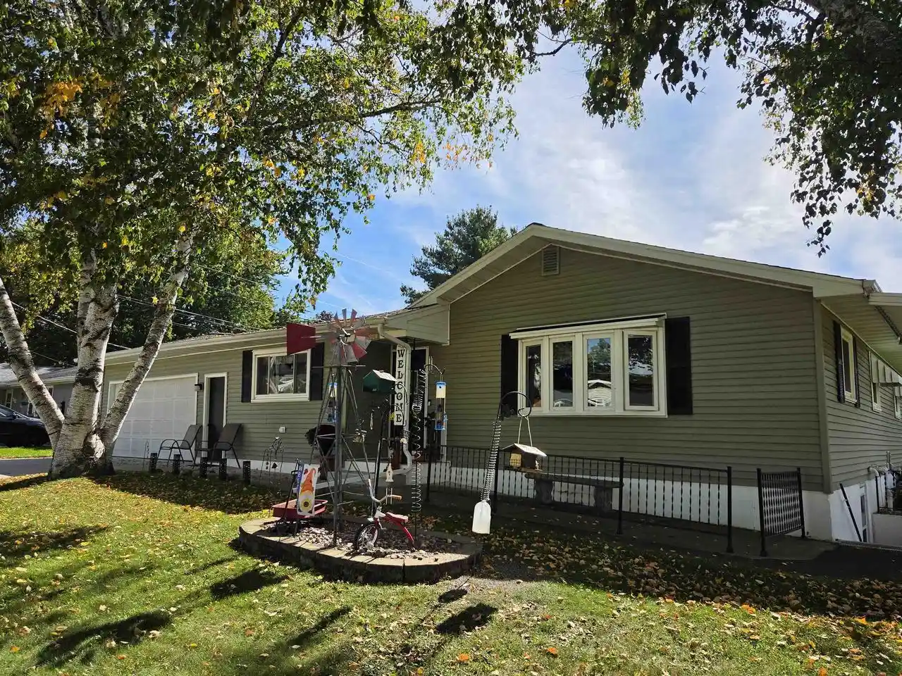 Photo 1 of Single family home for sale at 908 Mildred Ave, Edgerton, WI 53534 | MLS# 2033697 | Listing updated on 2026-10-06
